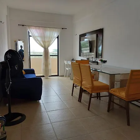 Apt Praia Do Futuro 1, Condominio Mariana Apartamento